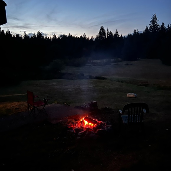 ʜɪ!! ɴɪᴄᴇ ᴛᴏ ᴍᴇᴇᴛ ʏᴏᴜ! 💋 - Picture 4 of 4